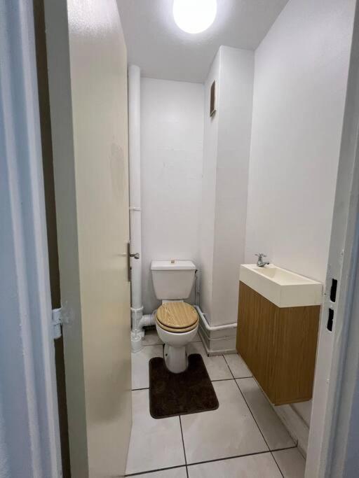 Appartement Proche Aeroport Au Rez-De-Chaussee Les Abymes Esterno foto